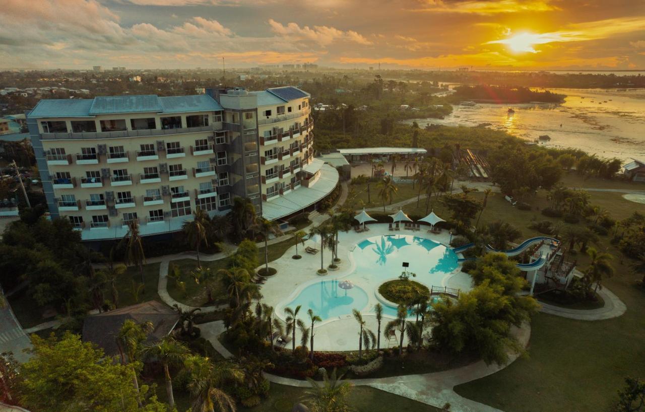 Solea Seaview Resort Lapu-Lapu City Eksteriør bilde