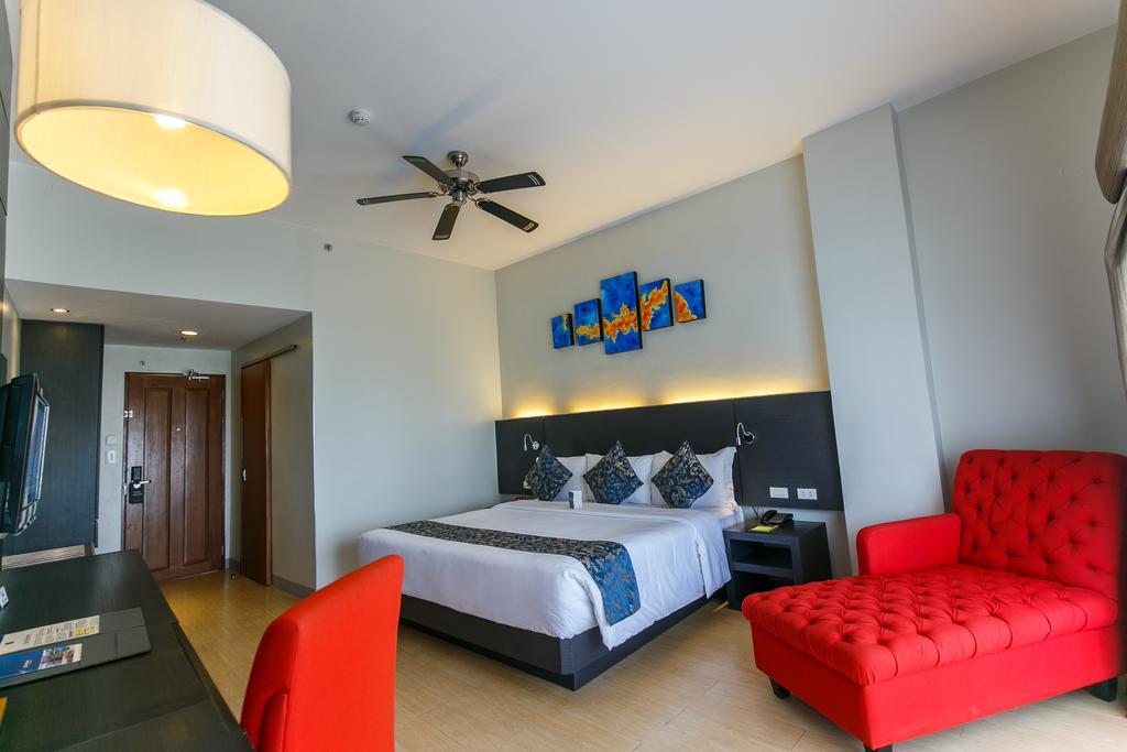 Solea Seaview Resort Lapu-Lapu City Eksteriør bilde